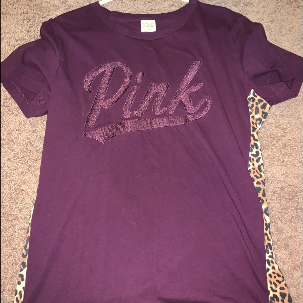 Vs pink shirt